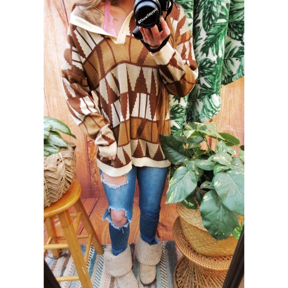 Vintage Sweaters - Vintage midwestern print oversized henley knit sweater ✨